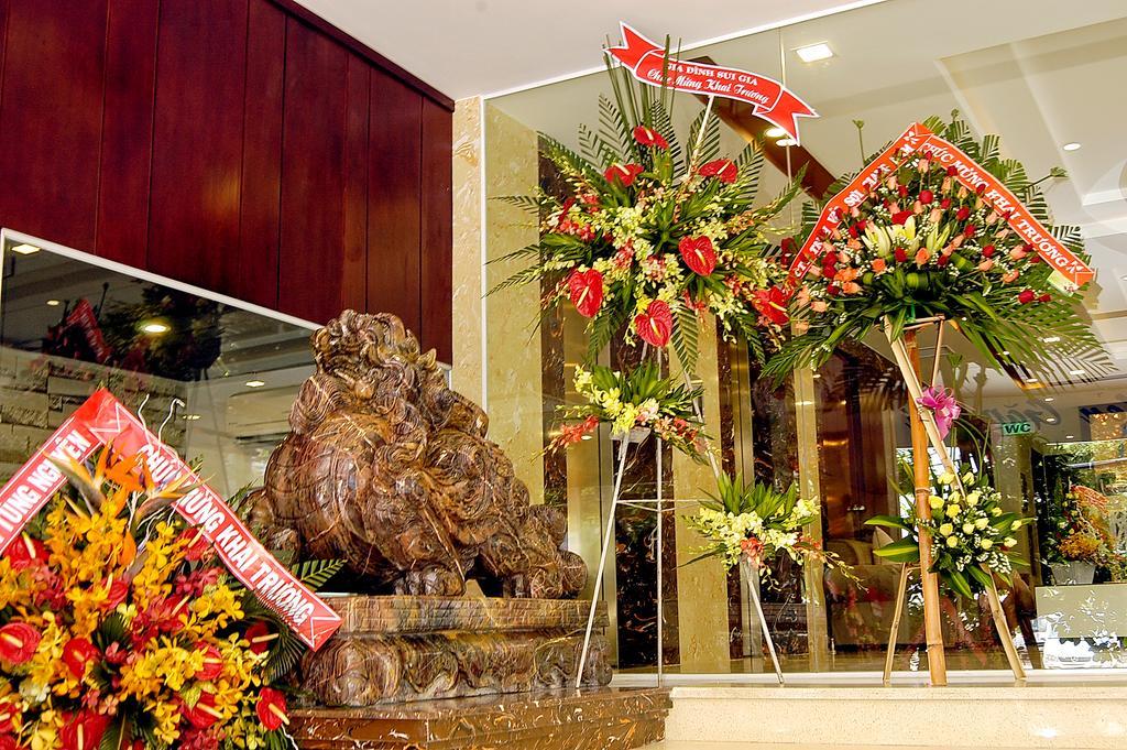 Nam Hung Hotel Nha Trang Eksteriør billede