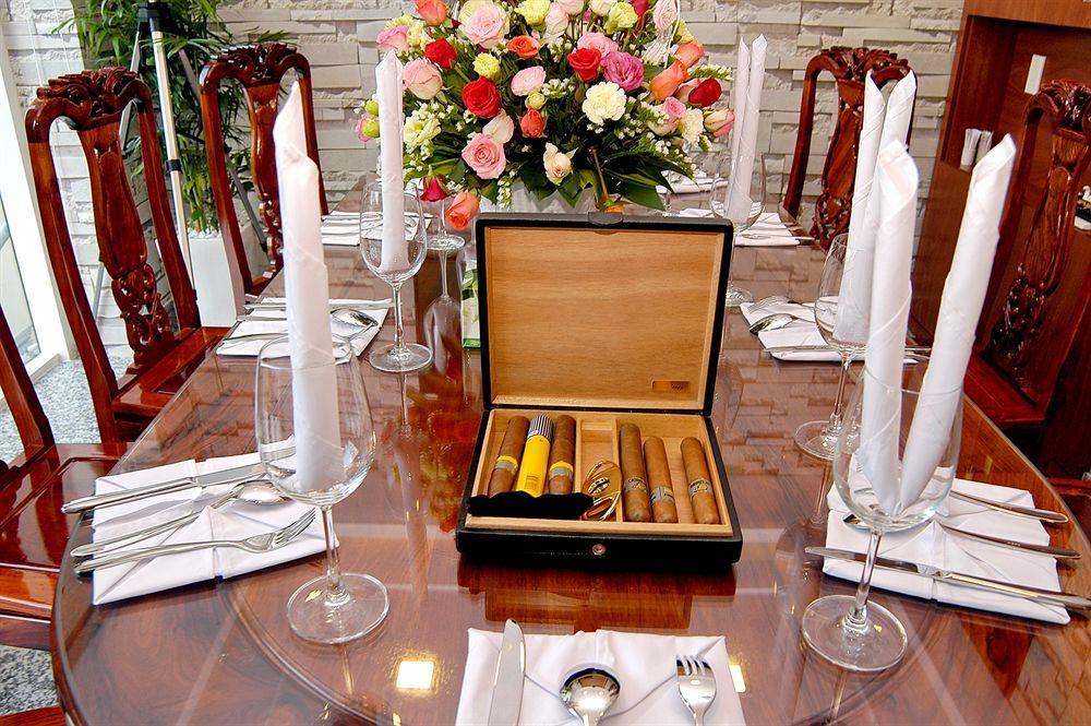 Nam Hung Hotel Nha Trang Eksteriør billede