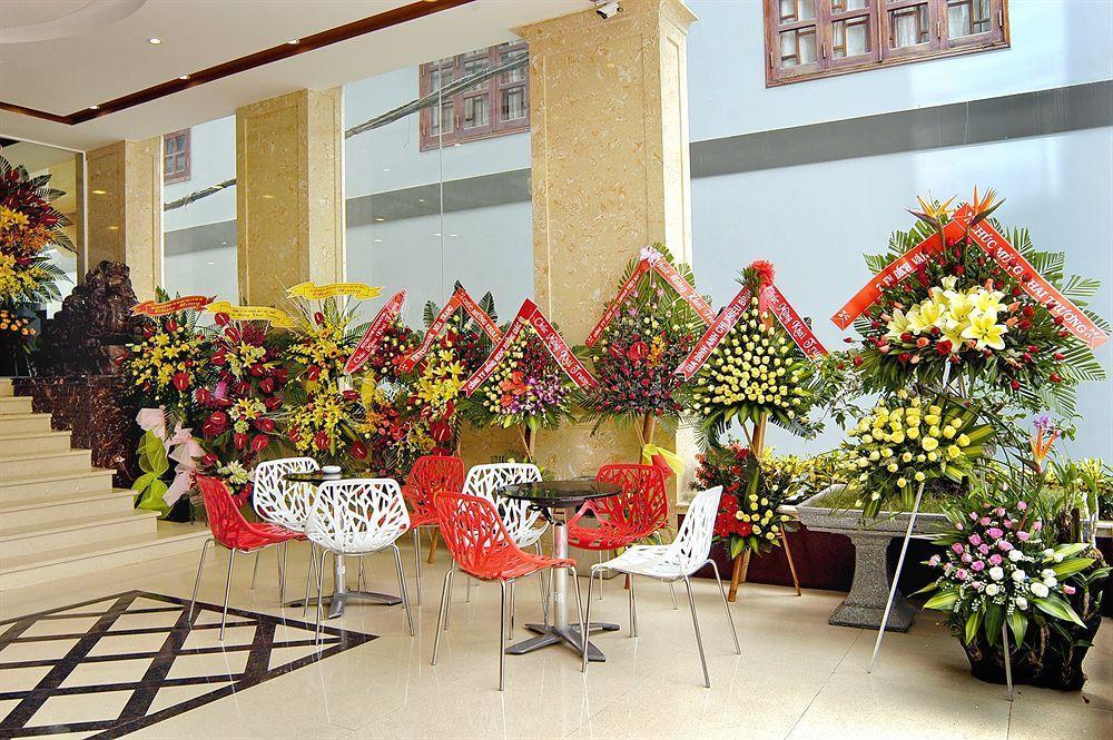 Nam Hung Hotel Nha Trang Eksteriør billede