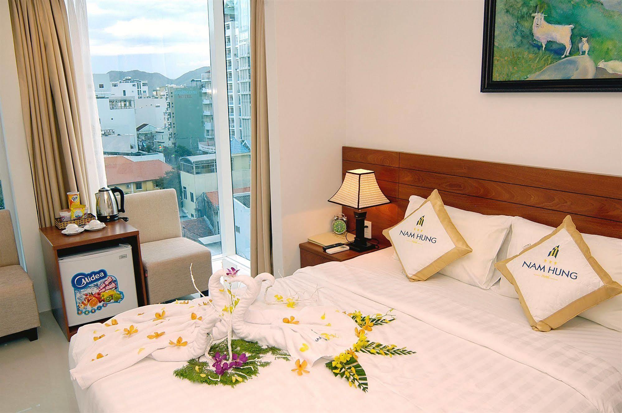 Nam Hung Hotel Nha Trang Eksteriør billede