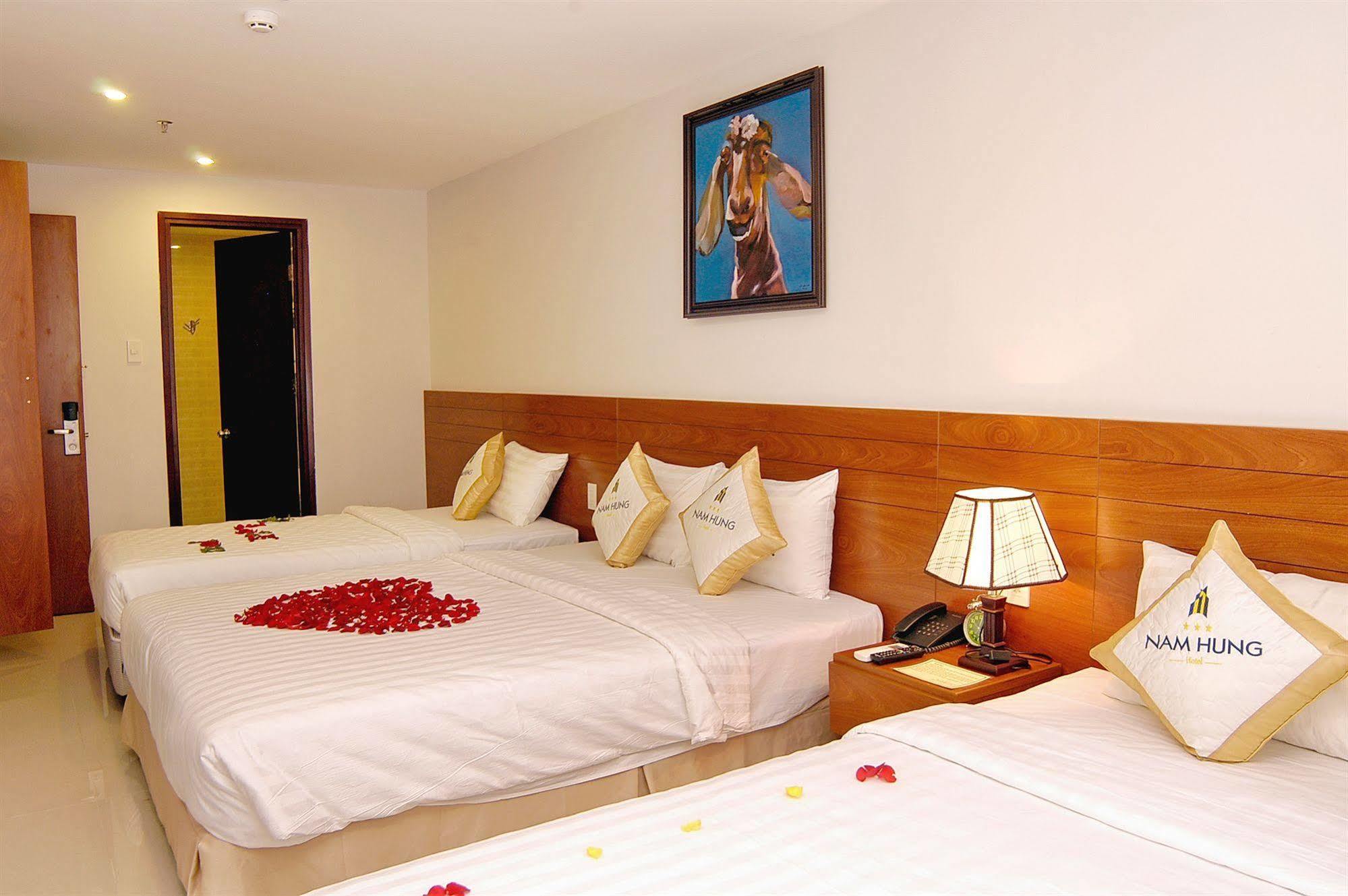 Nam Hung Hotel Nha Trang Eksteriør billede