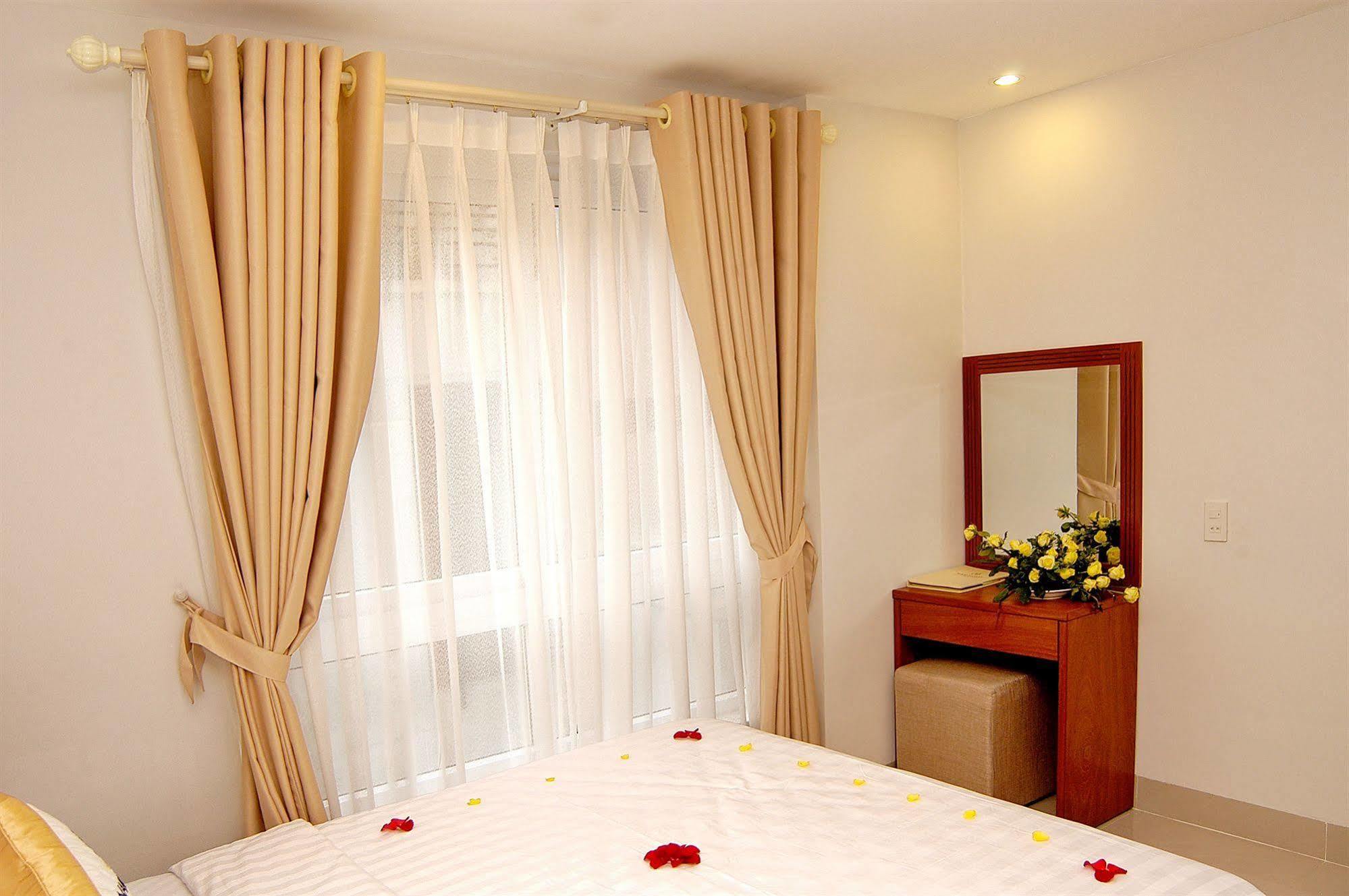 Nam Hung Hotel Nha Trang Eksteriør billede